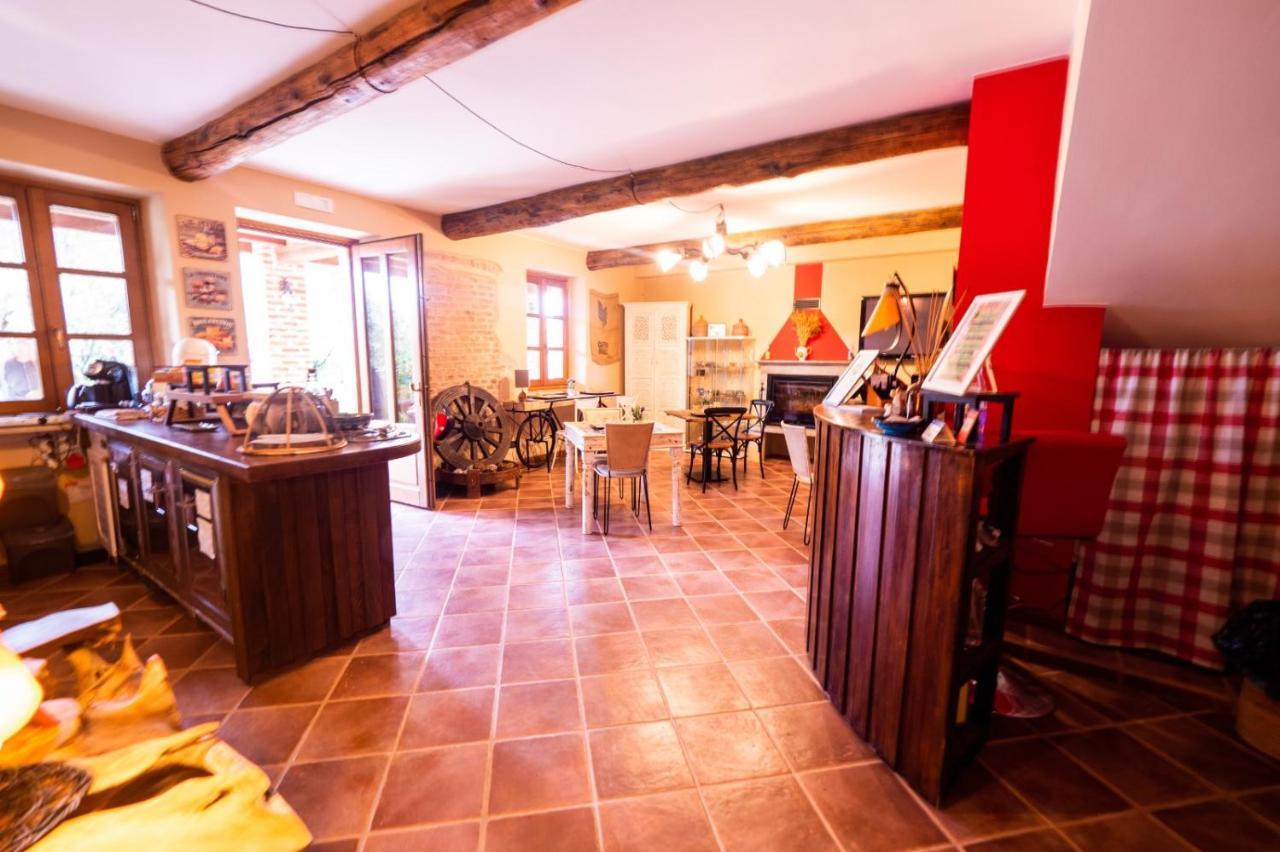 B&B Naturin - Cascina Colombaro Lauriano Bagian luar foto